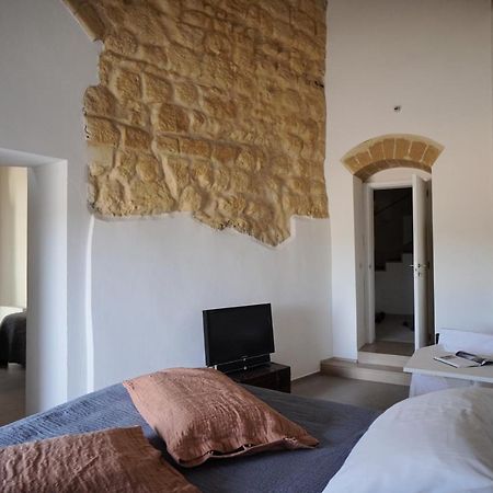 מטרה Il Carrubo Residenza Walk&Stay מראה חיצוני תמונה